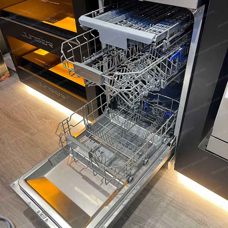 Ảnh thực tế Máy rửa bát Junger DWJ-450
