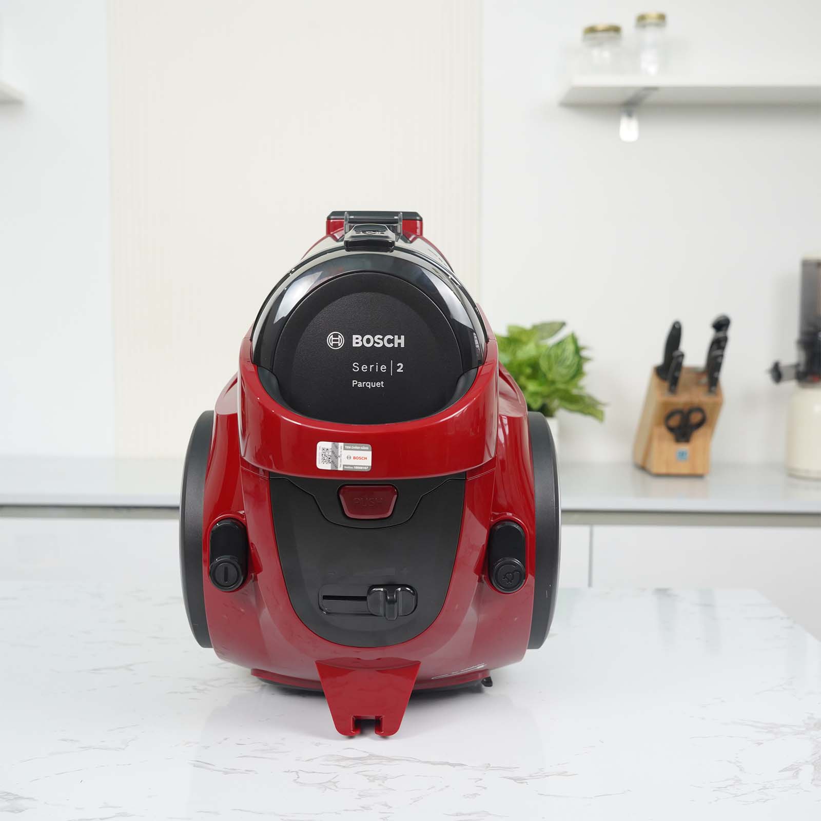 Ảnh thực tế Máy hút bụi dạng hộp Bosch BGC05AAA2