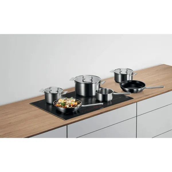 Bộ nồi 6 món Bosch HEZ9SE060 (4 nồi, 1 chảo, 1 quánh)