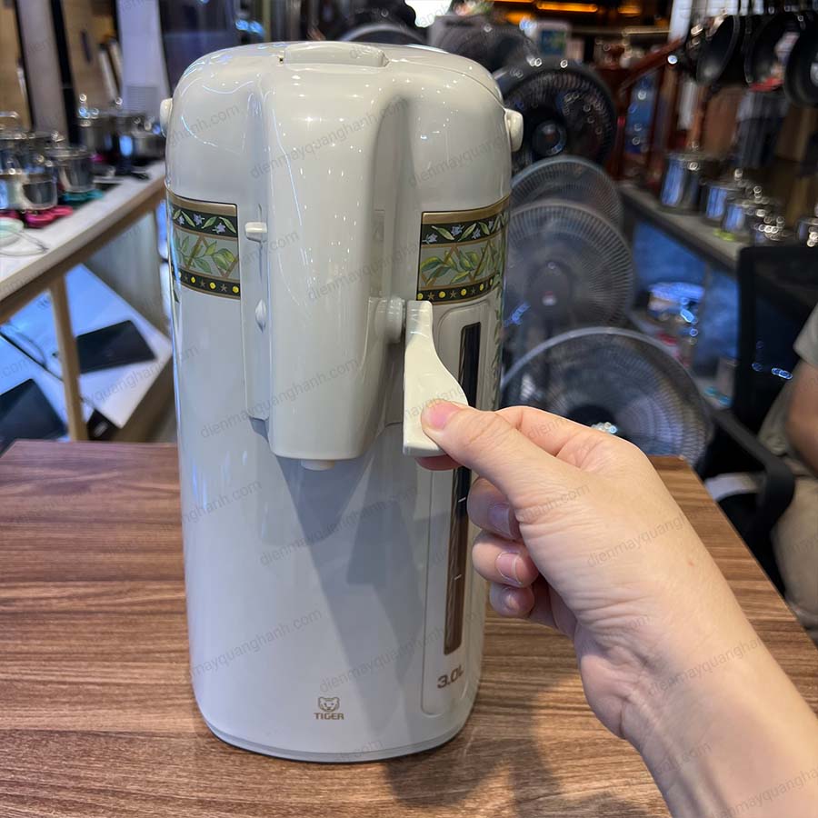 Ảnh thực tế Bình Đựng Nước Nóng Tiger PNQ-G300 3 lít