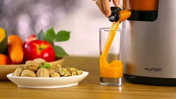 Máy ép chậm Hurom HZ-SBE17