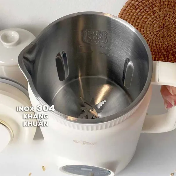 Máy làm sữa hạt Bear 1 lít SB-SH09Q
