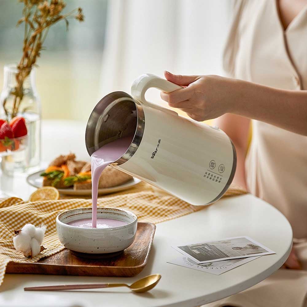 Máy làm sữa hạt mini Bear 600ml DJJ-C05H1