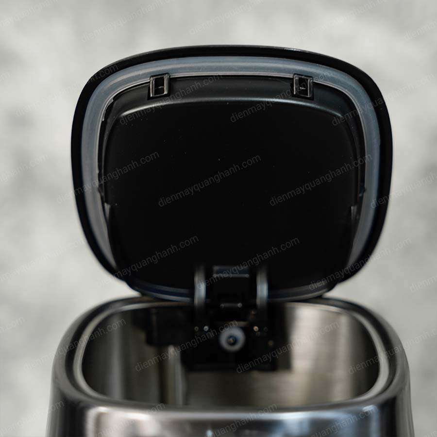 Ảnh thực tế Ấm siêu tốc Russell Hobbs 23211-70 Luna Moonlight 1.7 lít 2400W
