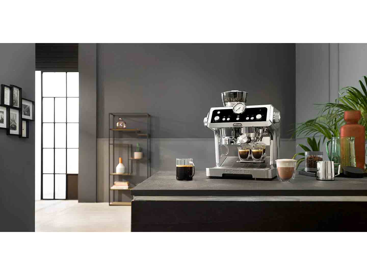 Máy pha cà phê Delonghi EC9355.M