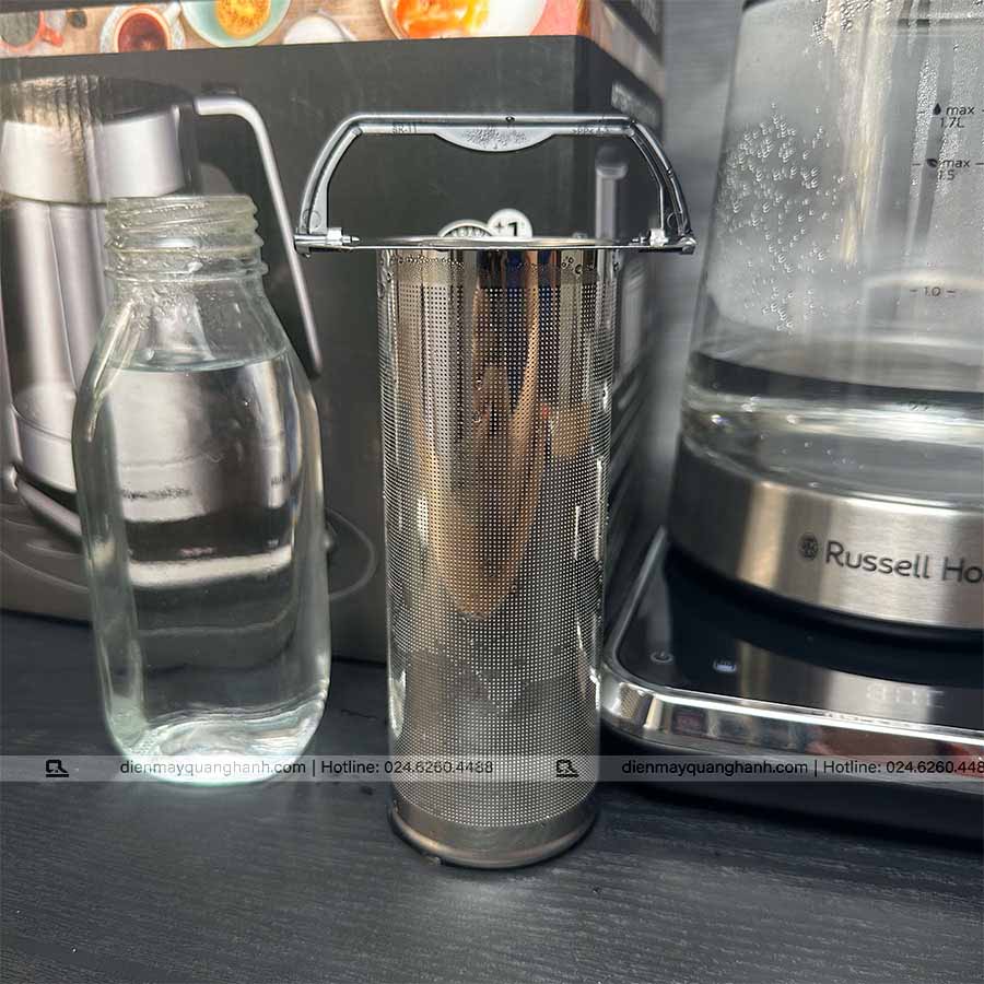 Ảnh thực tế Ấm siêu tốc Russell Hobbs Attentiv 26200-70 1.7 lít 2400W