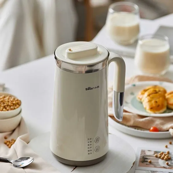 Máy làm sữa hạt mini Bear 600ml DJJ-C05H1