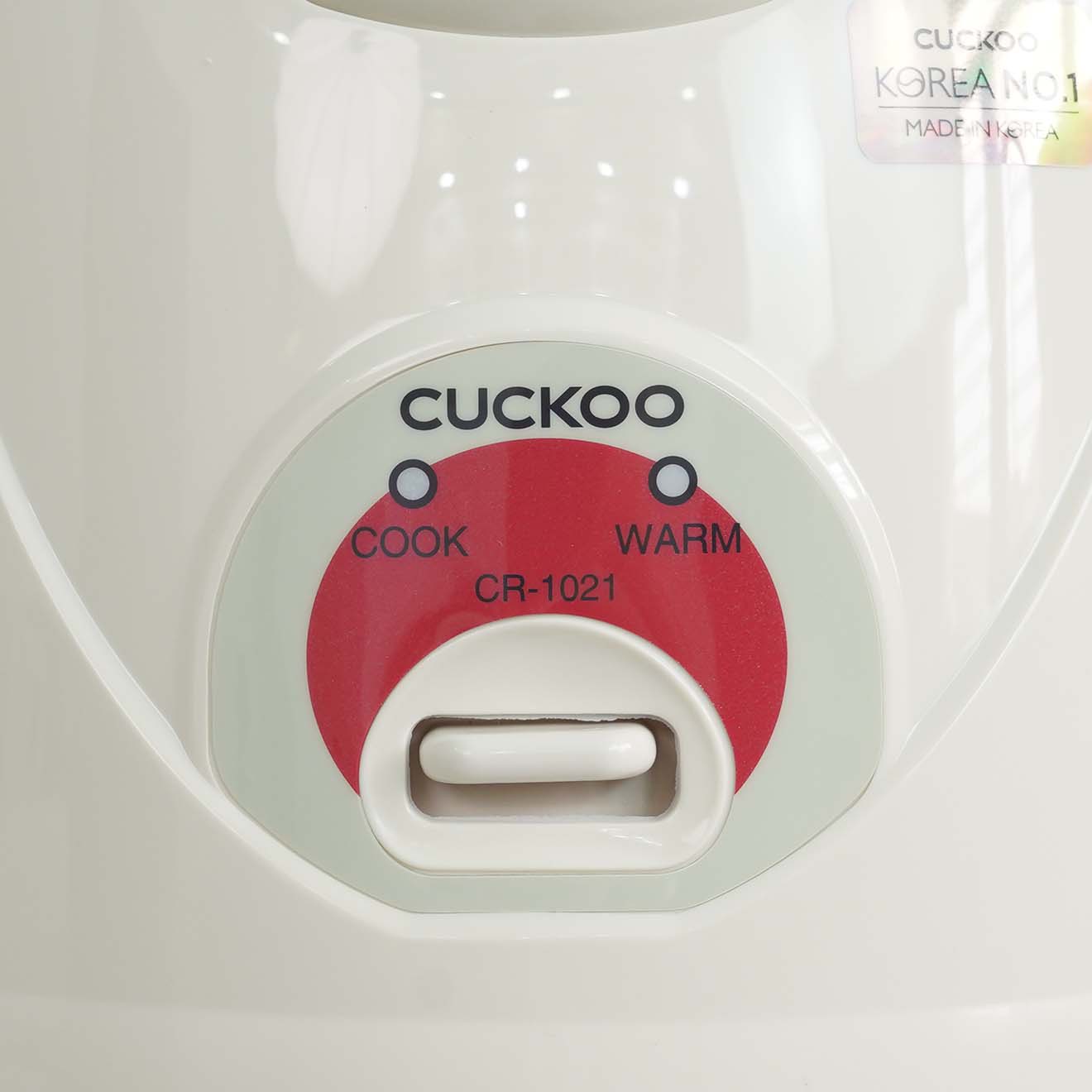 Ảnh thực tế Nồi cơm điện Cuckoo CR-1021 dung tích 1.8 lít (Màu trắng)