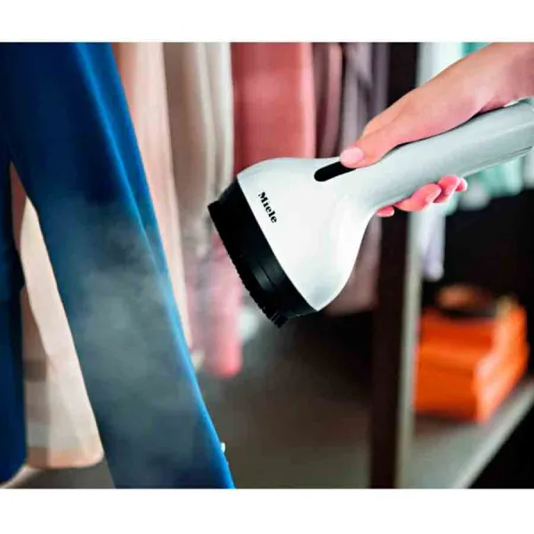 Bàn là hơi nước Miele B3847