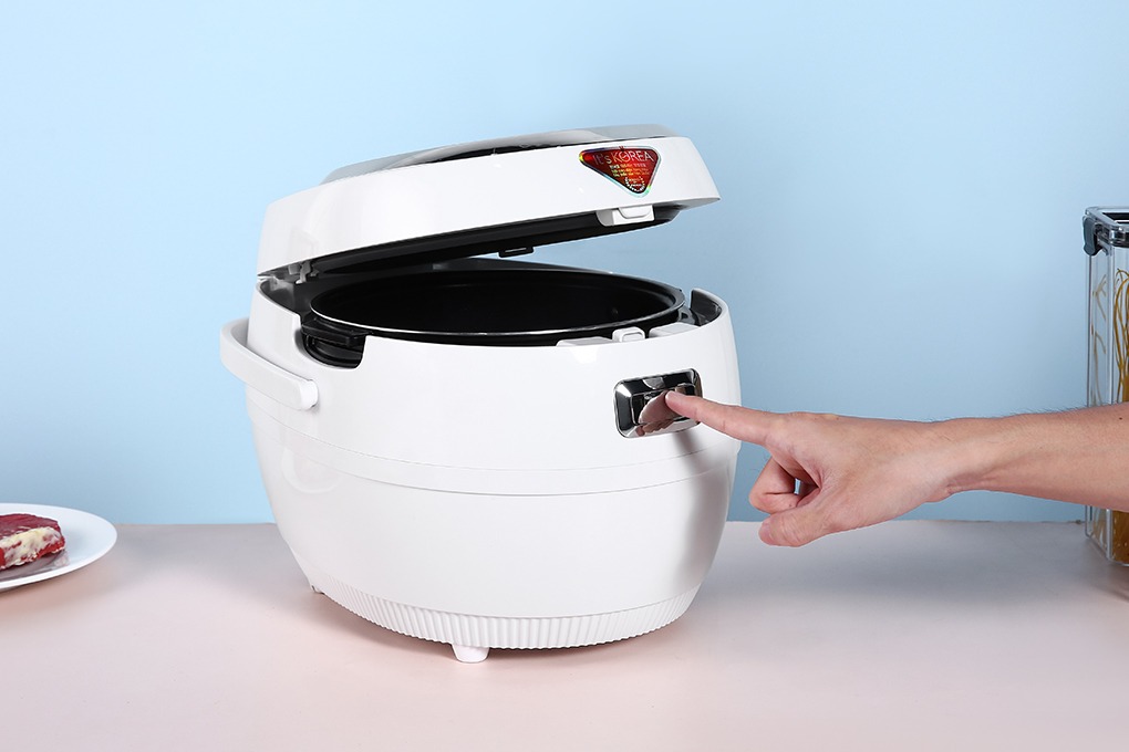 Ảnh thực tế Nồi cơm điện tử Cuckoo CR-1020F 1.8 lít