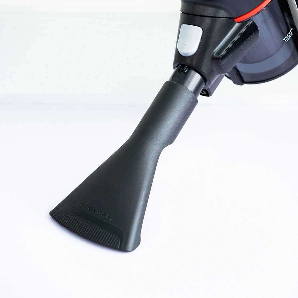 Ảnh thực tế Máy hút bụi cầm tay Bosch BBS711W