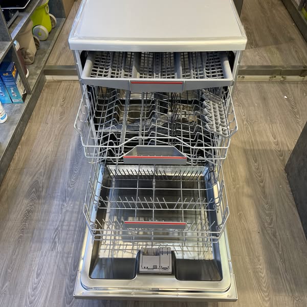 Ảnh thực tế Máy rửa chén Bosch SMS4HCI48E