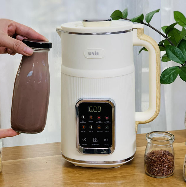 Ảnh thực tế Máy làm sữa hạt Unie UMB12