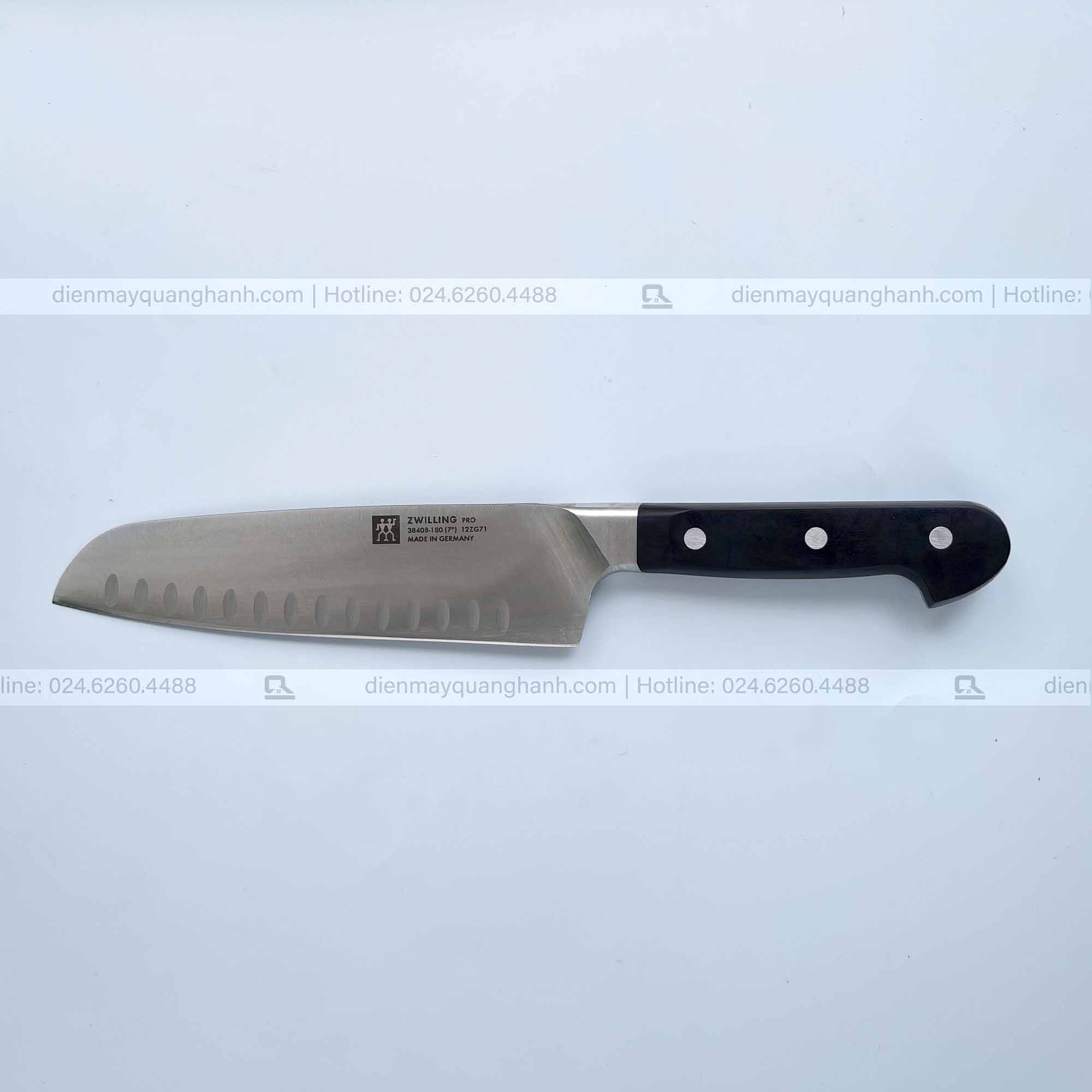Dao Santoku Hollow ZWILLING Pro – 18cm 38408-181