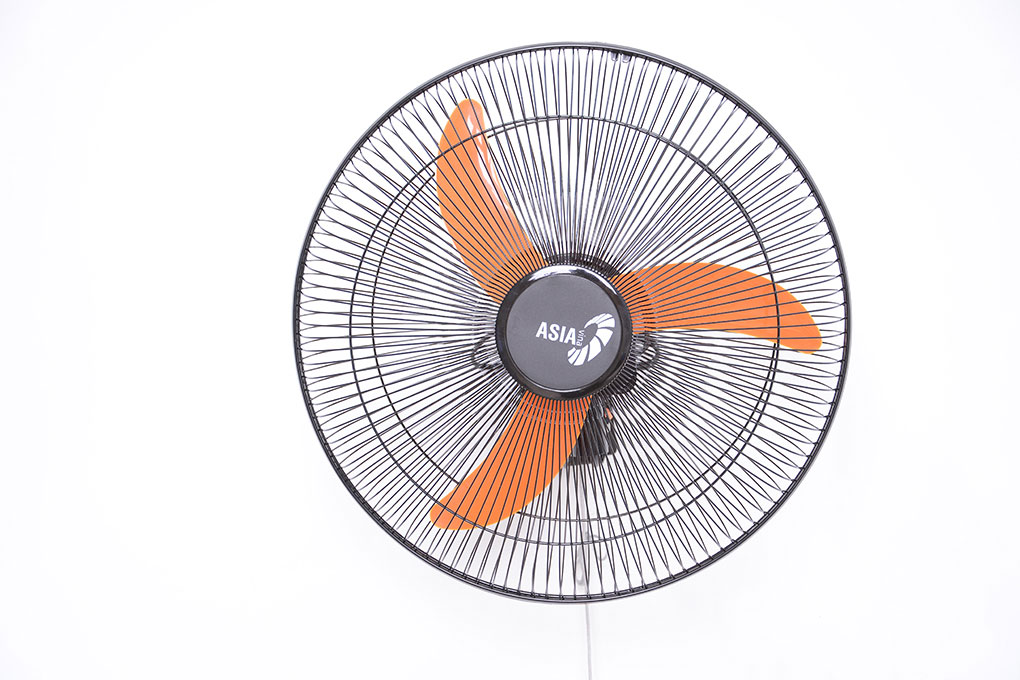 Quạt treo tường Asia L16009 2 dây kéo