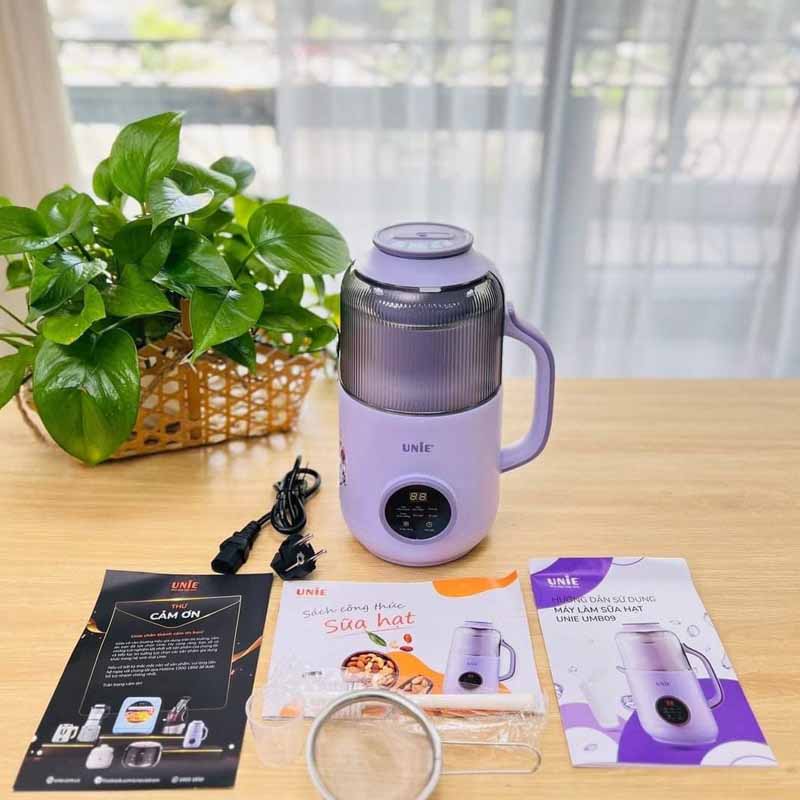 Ảnh thực tế Máy làm sữa hạt Unie UMB09