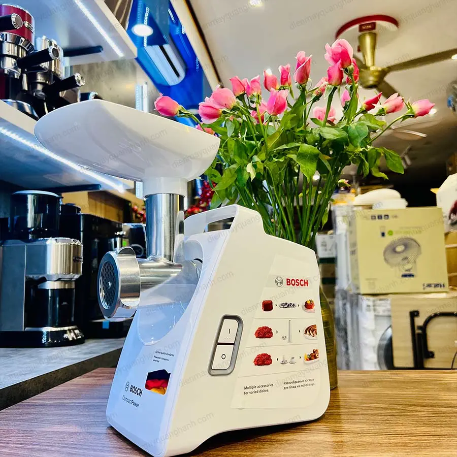 Ảnh thực tế Máy xay thịt Bosch MFW3520W