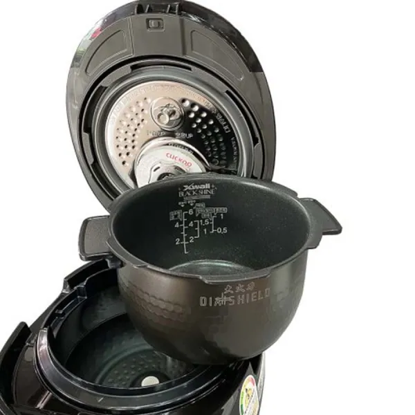 Nồi cơm điện cao tần Cuckoo CRP-BHXB0660FD 1.08L