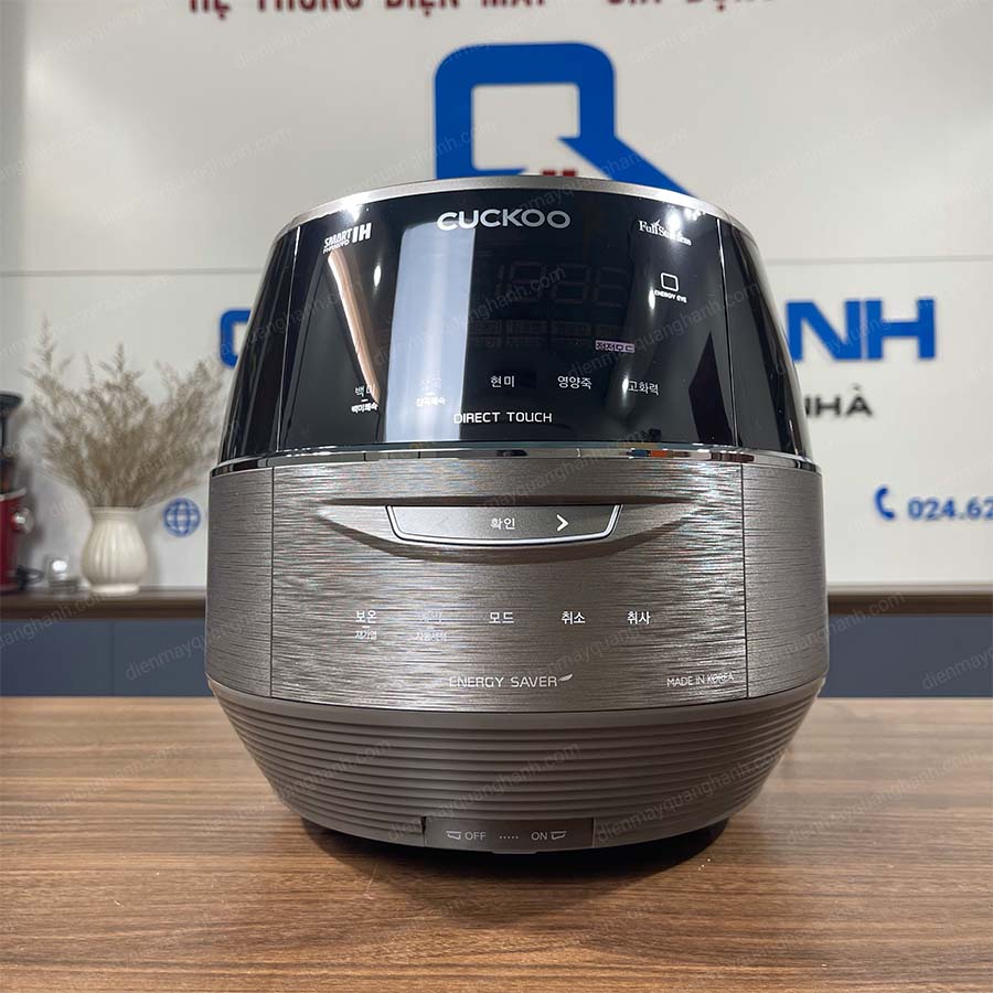 Ảnh thực tế Nồi cơm điện cao tần Cuckoo CRP-FHR107FD dung tích 1.8 lít