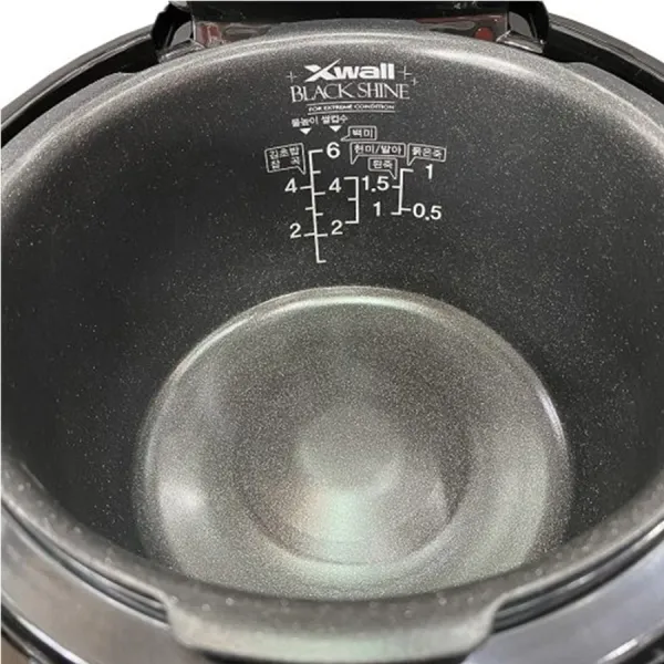 Nồi cơm điện cao tần Cuckoo CRP-BHXB0660FD 1.08L