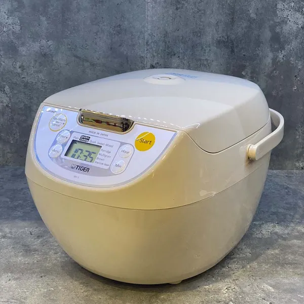 Nồi cơm điện tử Tiger JBV-S18W 1.8 lít