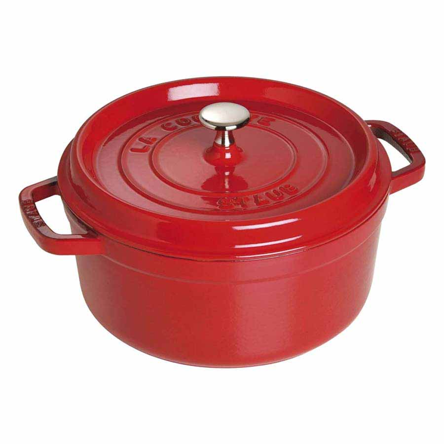 Nồi gang tròn Staub màu đỏ lựu 24cm – 3.8L - toàn cảnh sản phẩm