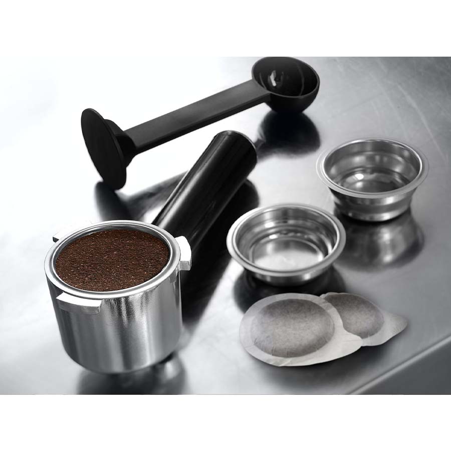 Máy pha cà phê Delonghi EC685.M