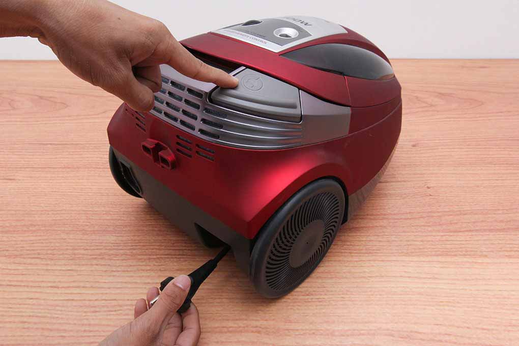 Máy hút bụi Hitachi CV-SU23V