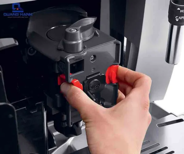 Máy pha cà phê tự động DELONGHI ESAM03.120.S