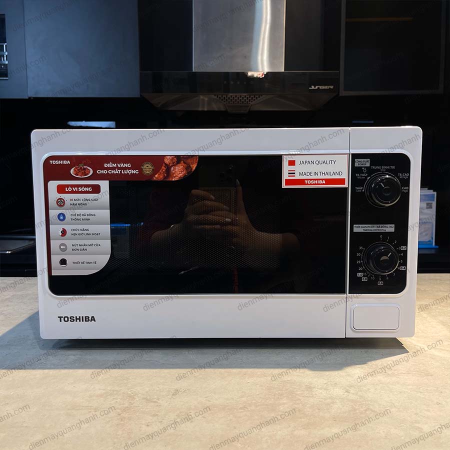 Ảnh thực tế Lò vi sóng Toshiba ER-SM20(W1)VN 20 lít