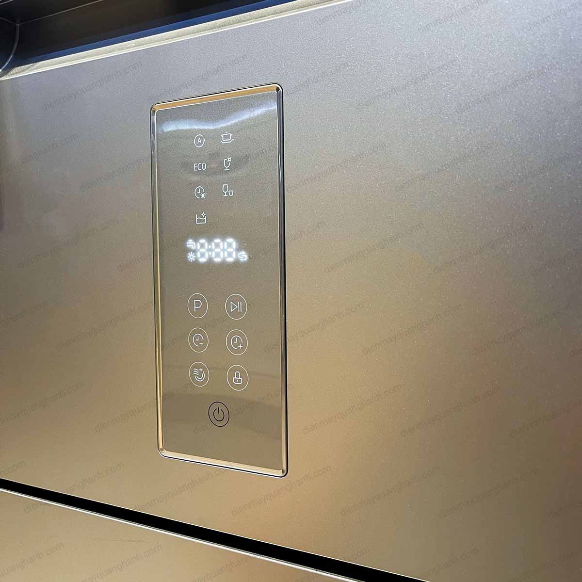 Ảnh thực tế Máy rửa bát Junger DWJ-101