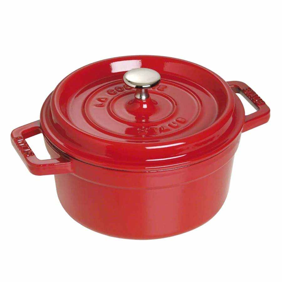 Nồi gang tròn Staub màu đỏ cherry 20cm – 2.2L - toàn cảnh sản phẩm