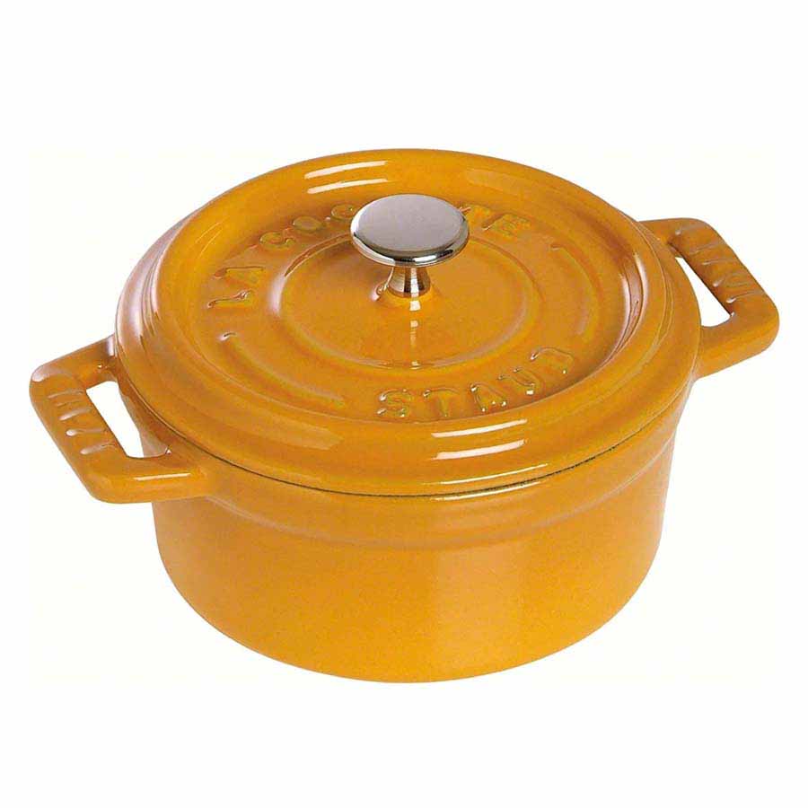 Nồi gang tròn Staub màu vàng 18cm – 1.7L - toàn cảnh sản phẩm