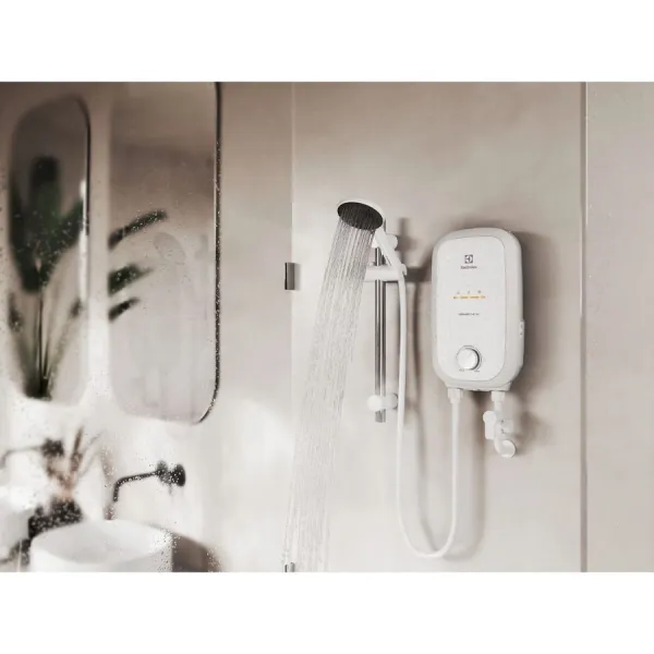 Máy nước nóng trực tiếp Electrolux EWE451QX-W4M