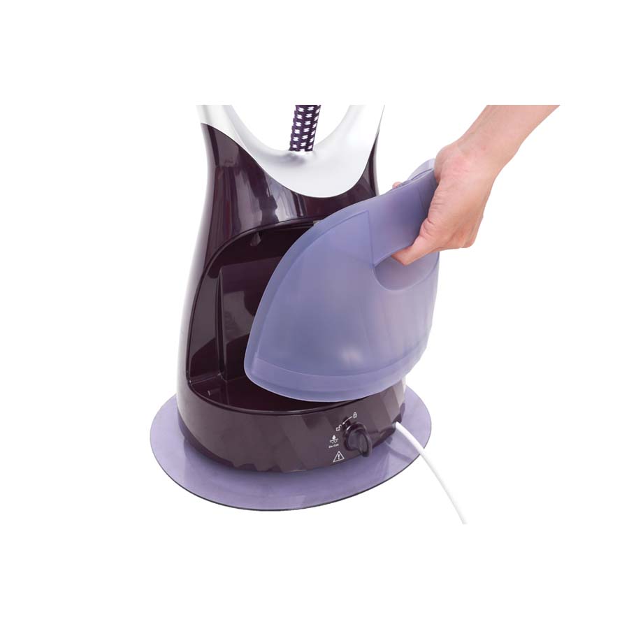 Bàn ủi hơi nước đứng Philips GC558