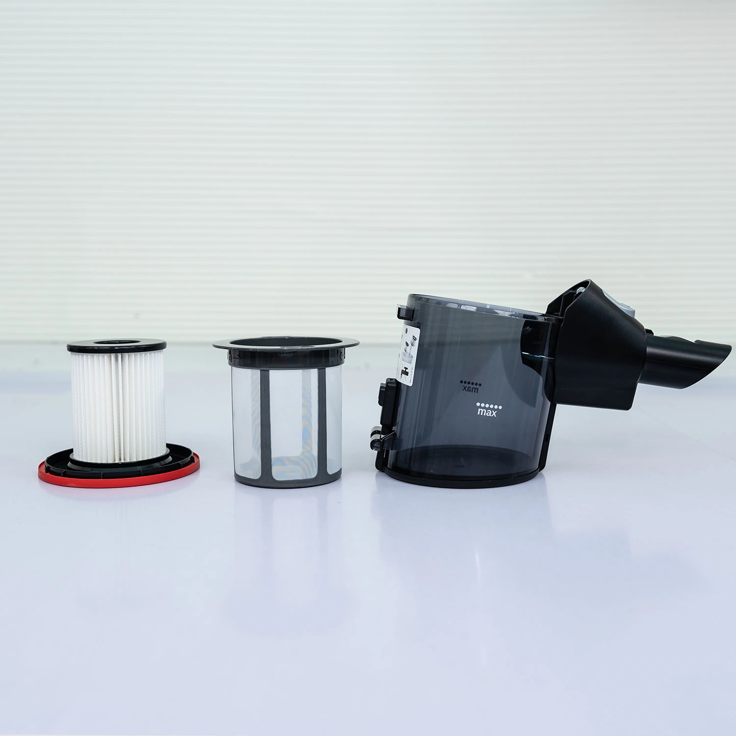 Ảnh thực tế Máy hút bụi cầm tay Bosch BCS61113