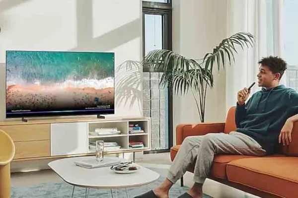Smart Tivi Samsung QLED 4K 50 inch QA50Q63BAKXXV