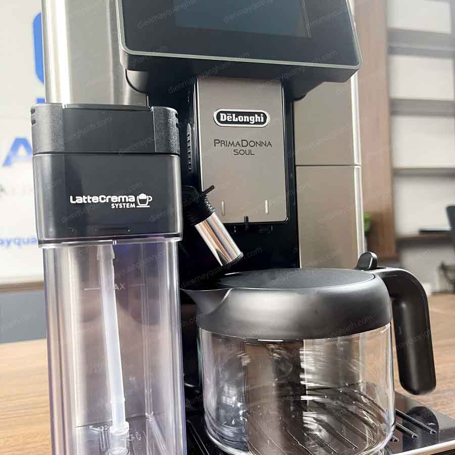 Ảnh thực tế Máy Pha Cafe Delonghi ECAM610.75.MB
