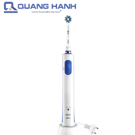 Bàn chải đánh răng điện Oral-B Pro600 D16.513